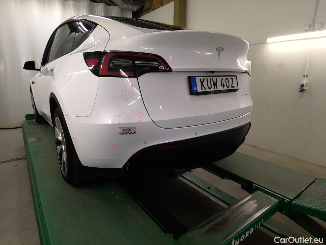  Tesla  Model Y  75kWh Long-Range AWD #26
