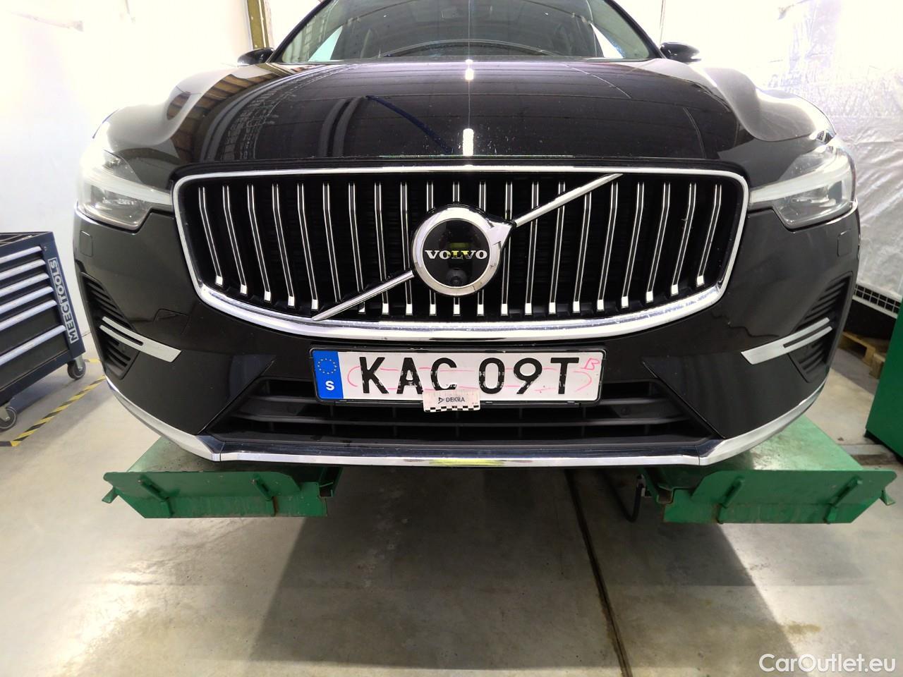  Volvo  XC60  T6 350 Ins.Rec. AWD Aut #2