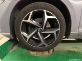  Volkswagen  Passat  TDI 200 GT 4M Aut #17