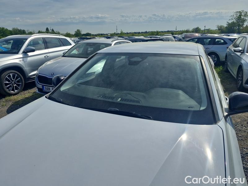  Peugeot  308 -SW  (P5) (2021)  SW 1.5BHDi 130 Allure AT #1