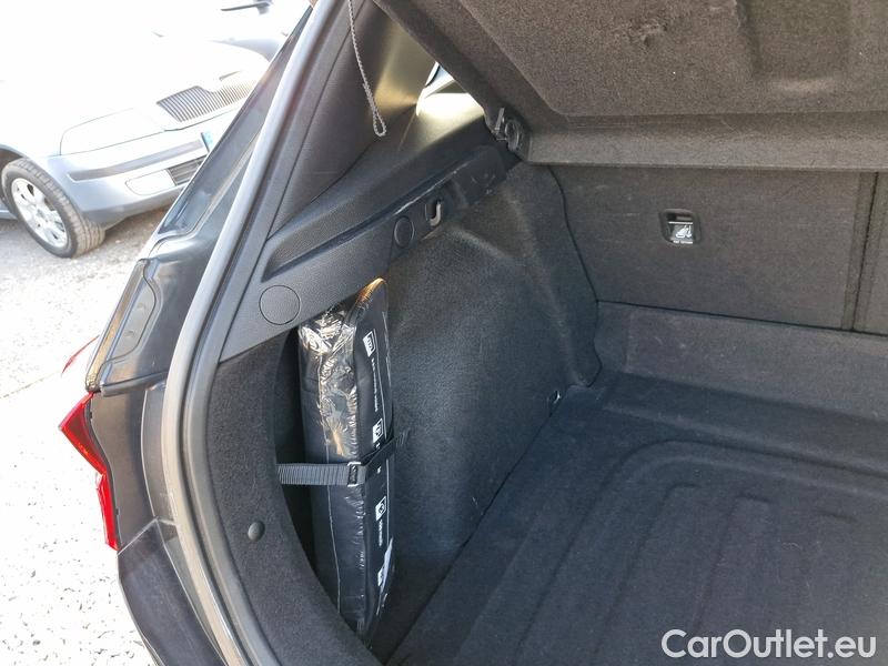  KIA  Cee'd Ceed  (CD) (2018->) Ceed 1.0 T-GDI 74 Spin 5d #19