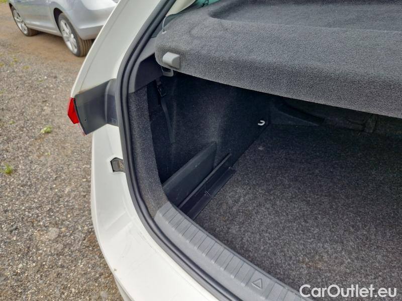  Skoda  Scala  (NW) (2019)  1.0 TSI 81 Style #15