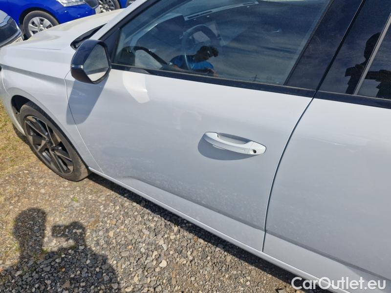  Peugeot  308 -SW  (P5) (2021)  SW 1.5BHDi 130 Allure AT #3