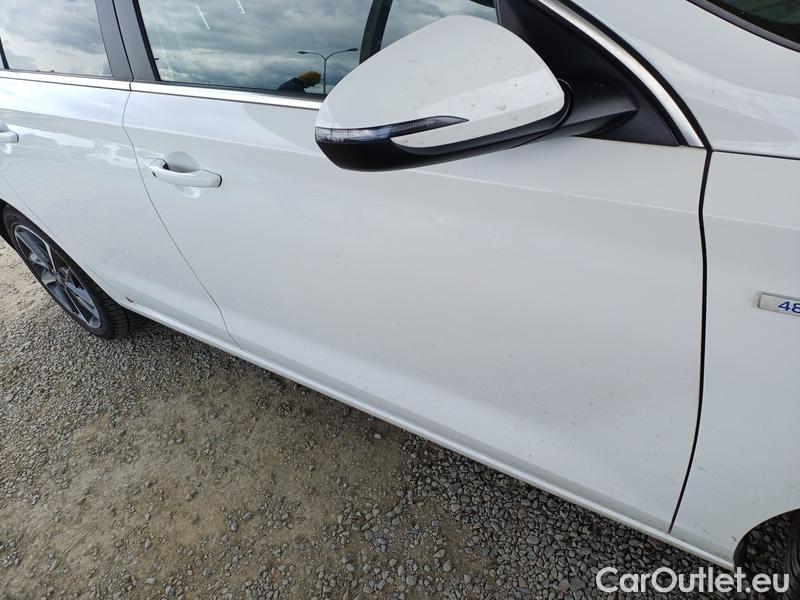  Hyundai  i30  (PD)(01.2017  ->)  kom.1.5T-GDI Style 5d #10