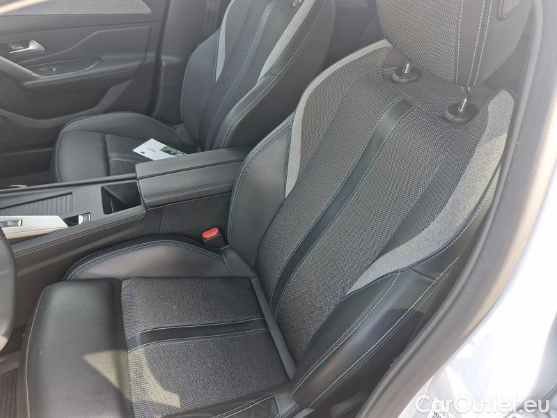  Peugeot  308 -SW  (P5) (2021)  SW 1.5BHDi 130 Allure AT #6