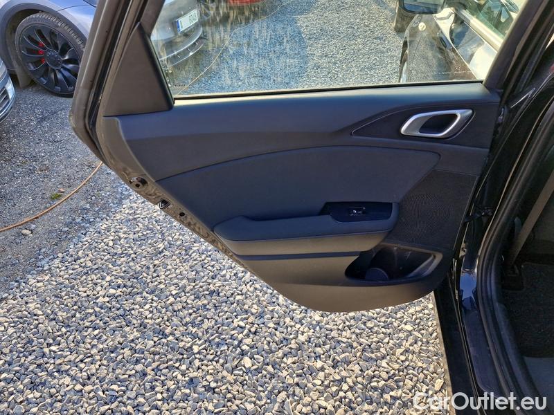  KIA  Cee'd Ceed  (CD) (2018->) Ceed 1.0 T-GDI 74 Spin 5d #12