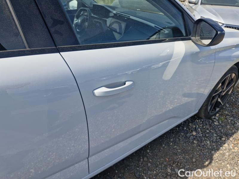  Peugeot  308 -SW  (P5) (2021)  SW 1.5BHDi 130 Allure AT #27