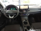 i30