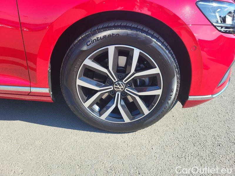  Volkswagen  Passat  Variant (CB5) (2019) Pass.Var.2.0 TSI Elegance AT #6
