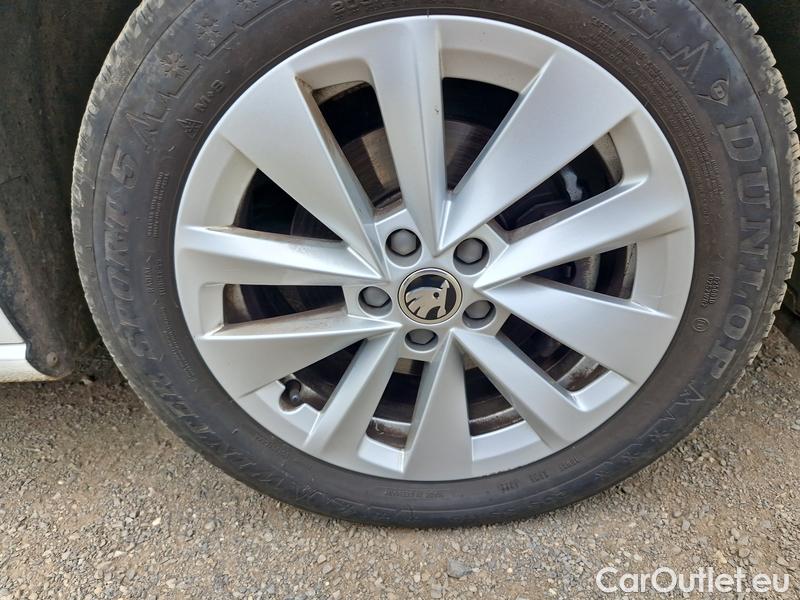  Skoda  Scala  (NW) (2019)  1.0 TSI 81 Style #26