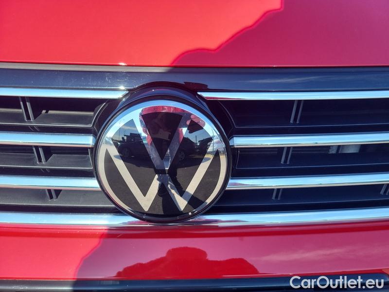  Volkswagen  Passat  Variant (CB5) (2019) Pass.Var.2.0 TSI Elegance AT #7