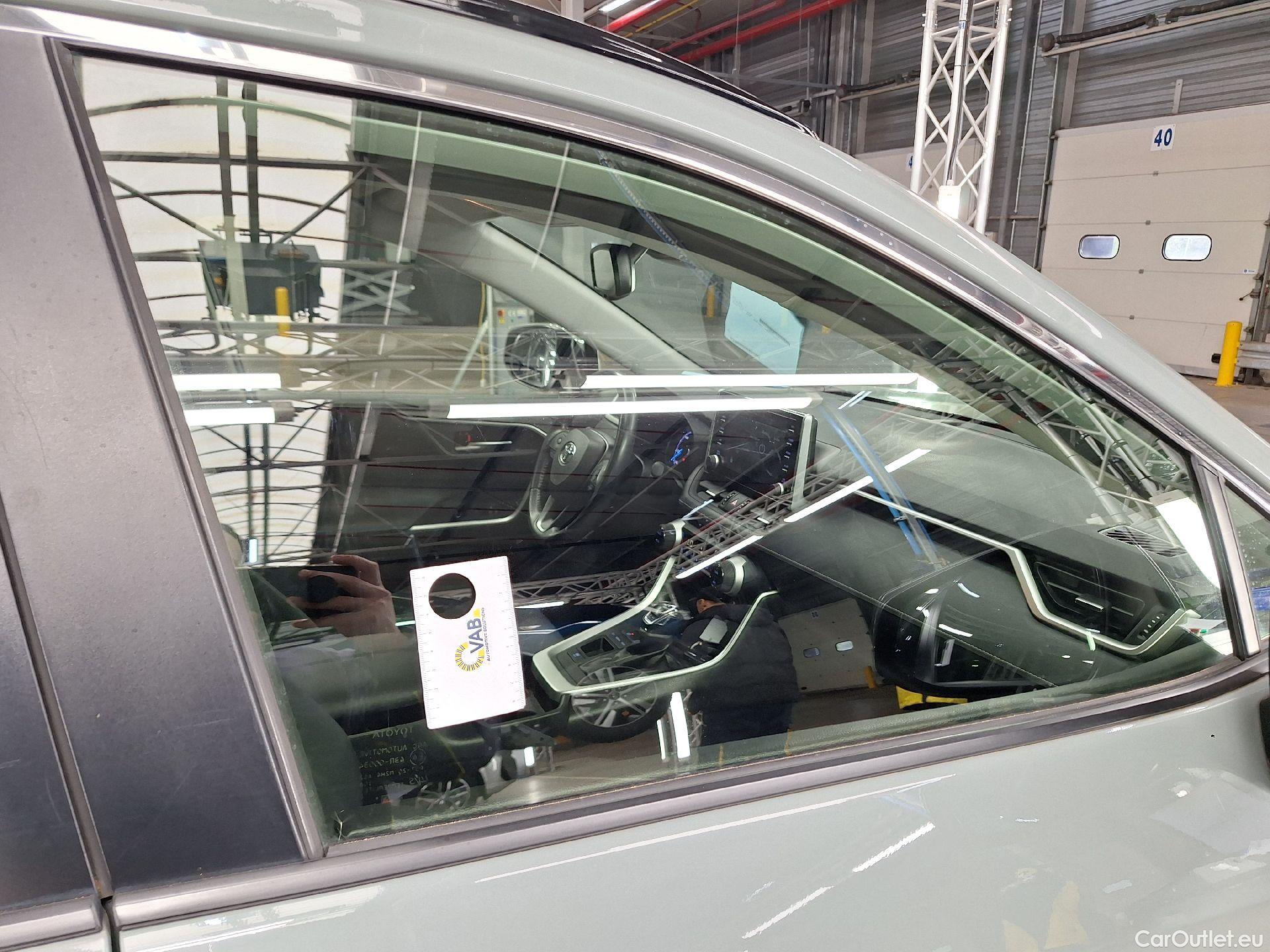  Toyota  RAV4 Toyota, ,  Hybrid Dynamic #25