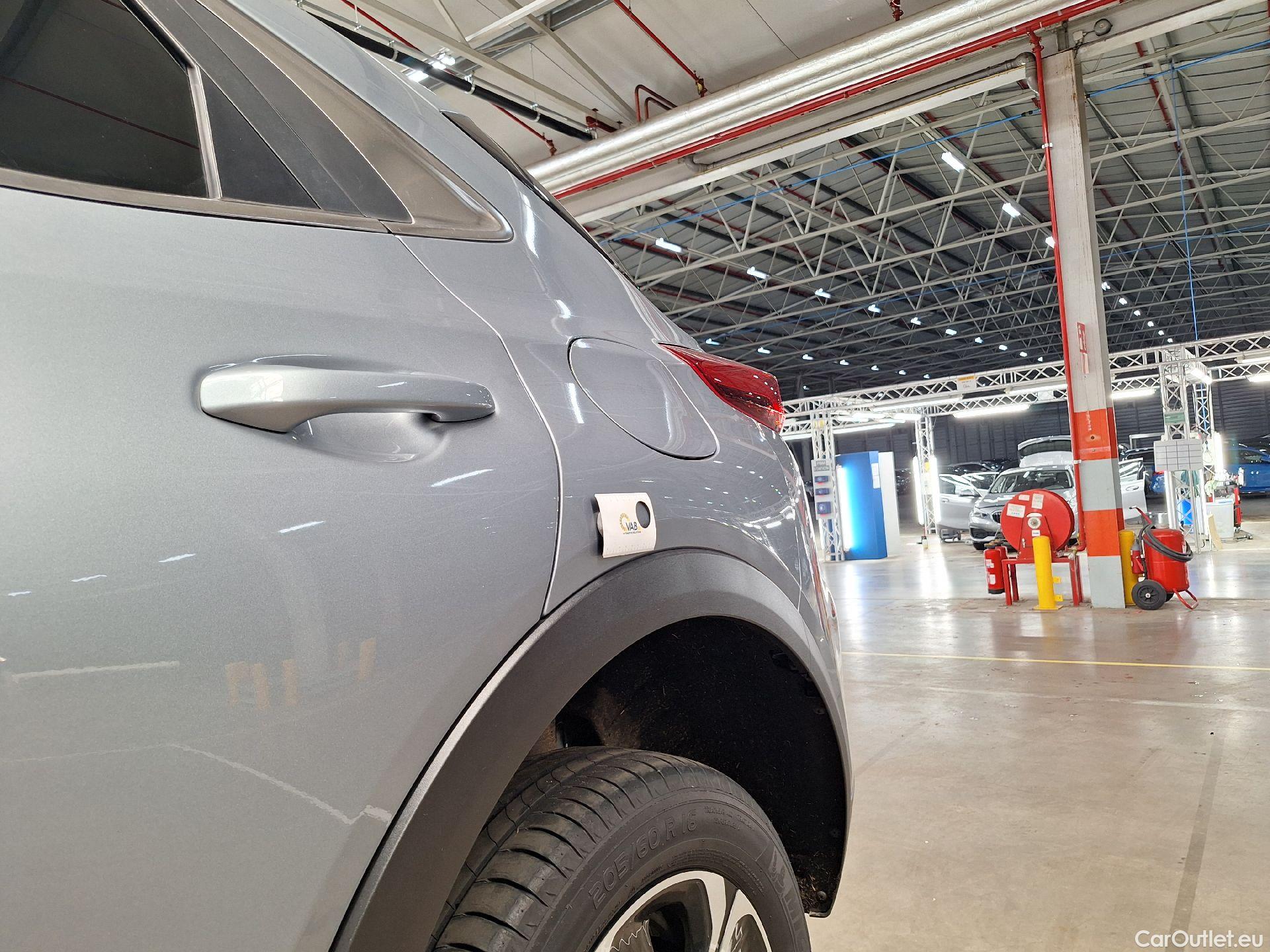  KIA  XCeed Kia,  '19 PHEV, KIA  1.6 GDi PHEV DCT Business Line 5d #19