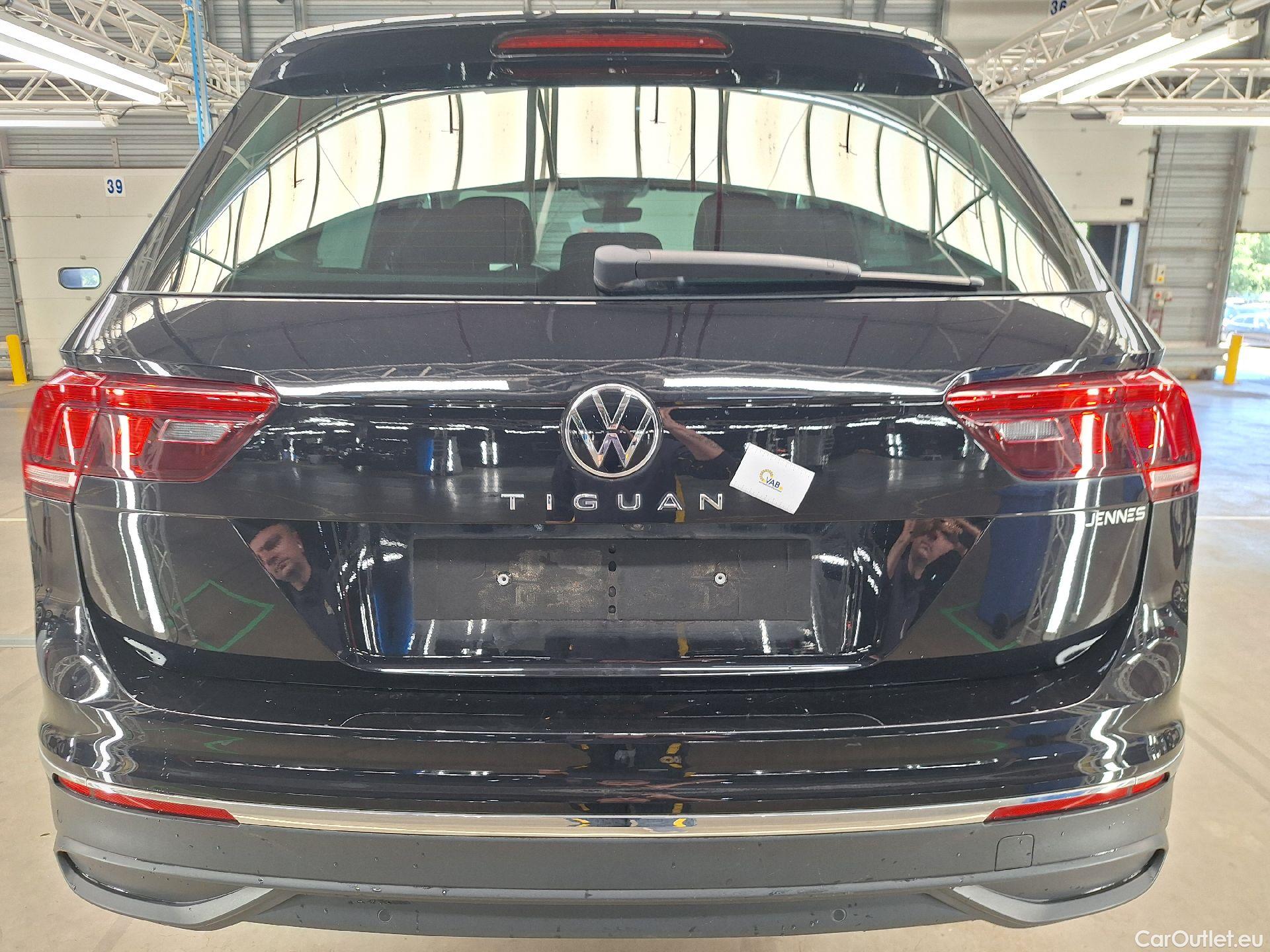 Volkswagen  Tiguan VW,  FL'20, Volkswagen  1.5 TSI 96kW Life Business 5d #29