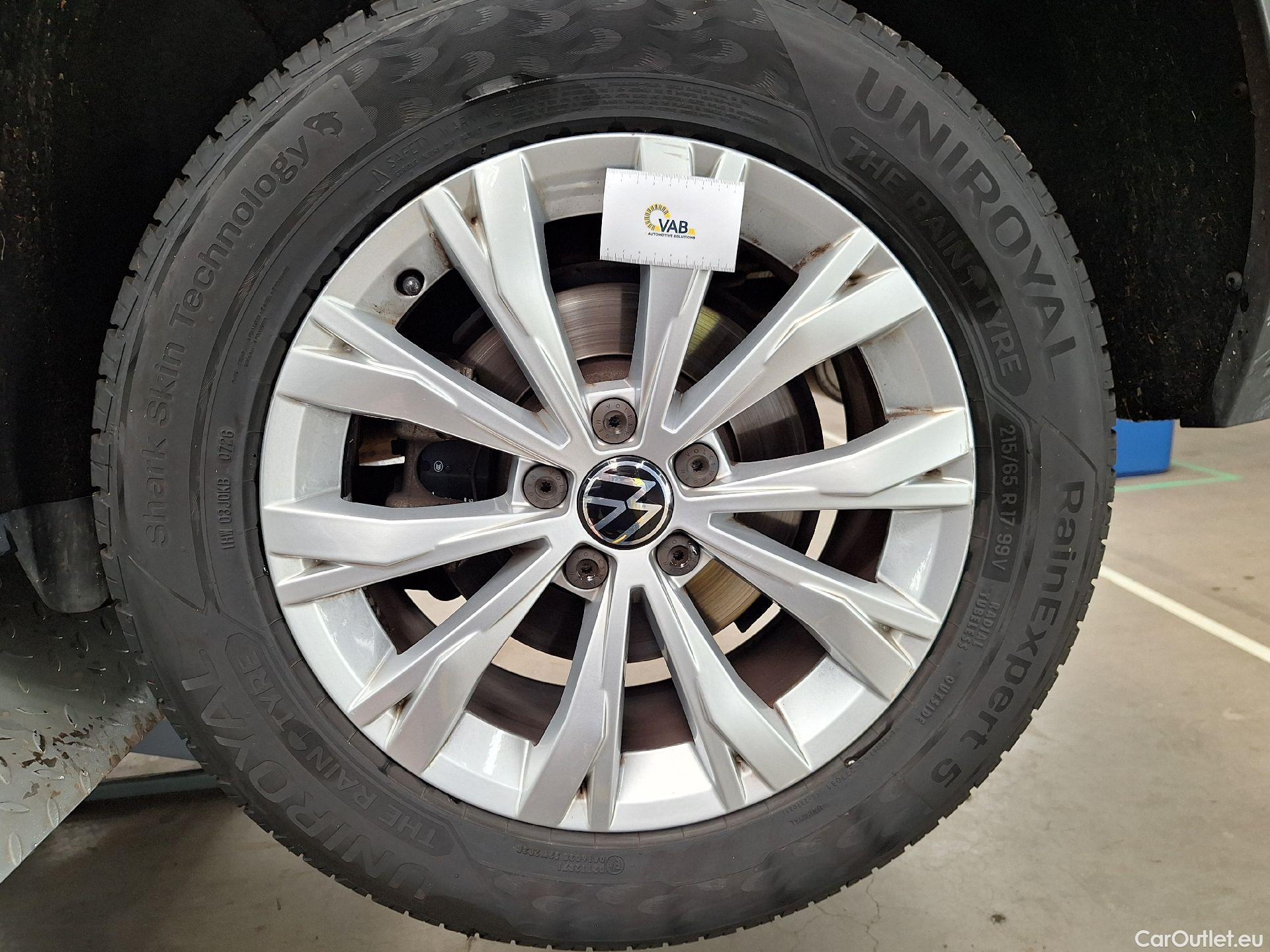  Volkswagen  Tiguan VW,  FL'20, Volkswagen  1.5 TSI 96kW Life Business 5d #16