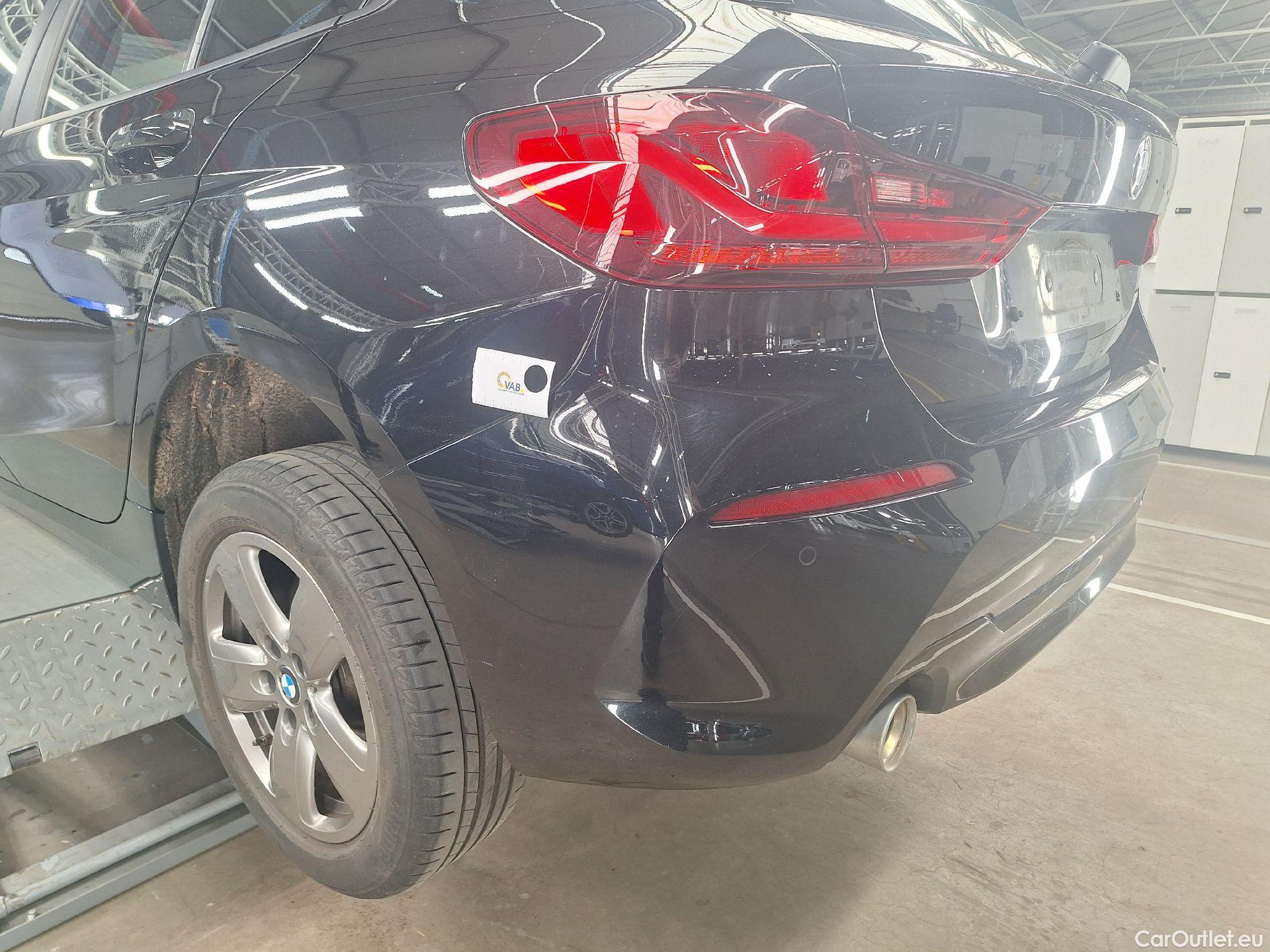  Bmw  Serie 1 BMW, 1-serie '19, BMW 1 Reeks Hatch 118iA (100 kW) 5d #52