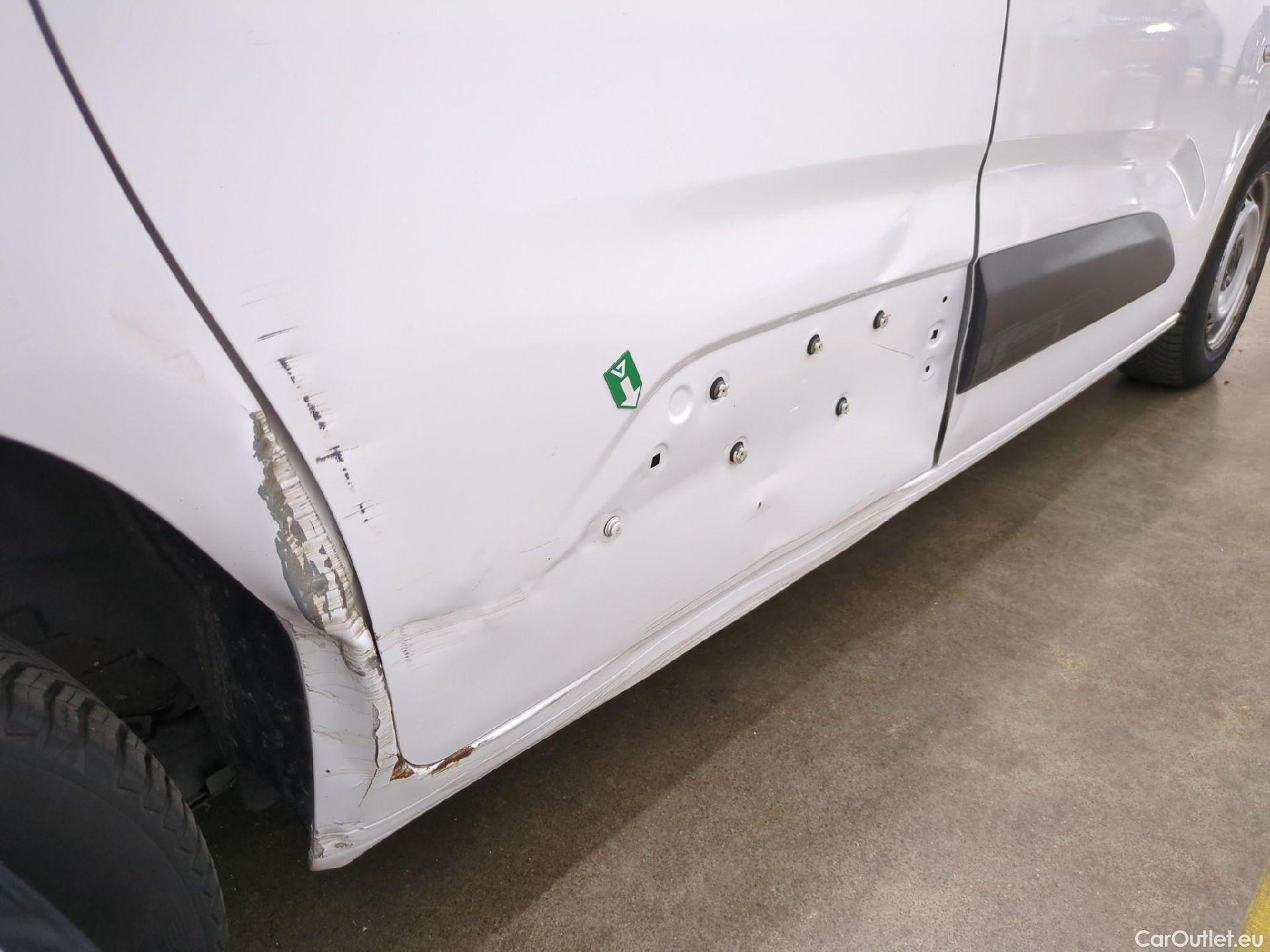  Citroen  Berlingo  Fourgon Club M 650 1.5 BlueHDi 100CV BVM6 E6d #22