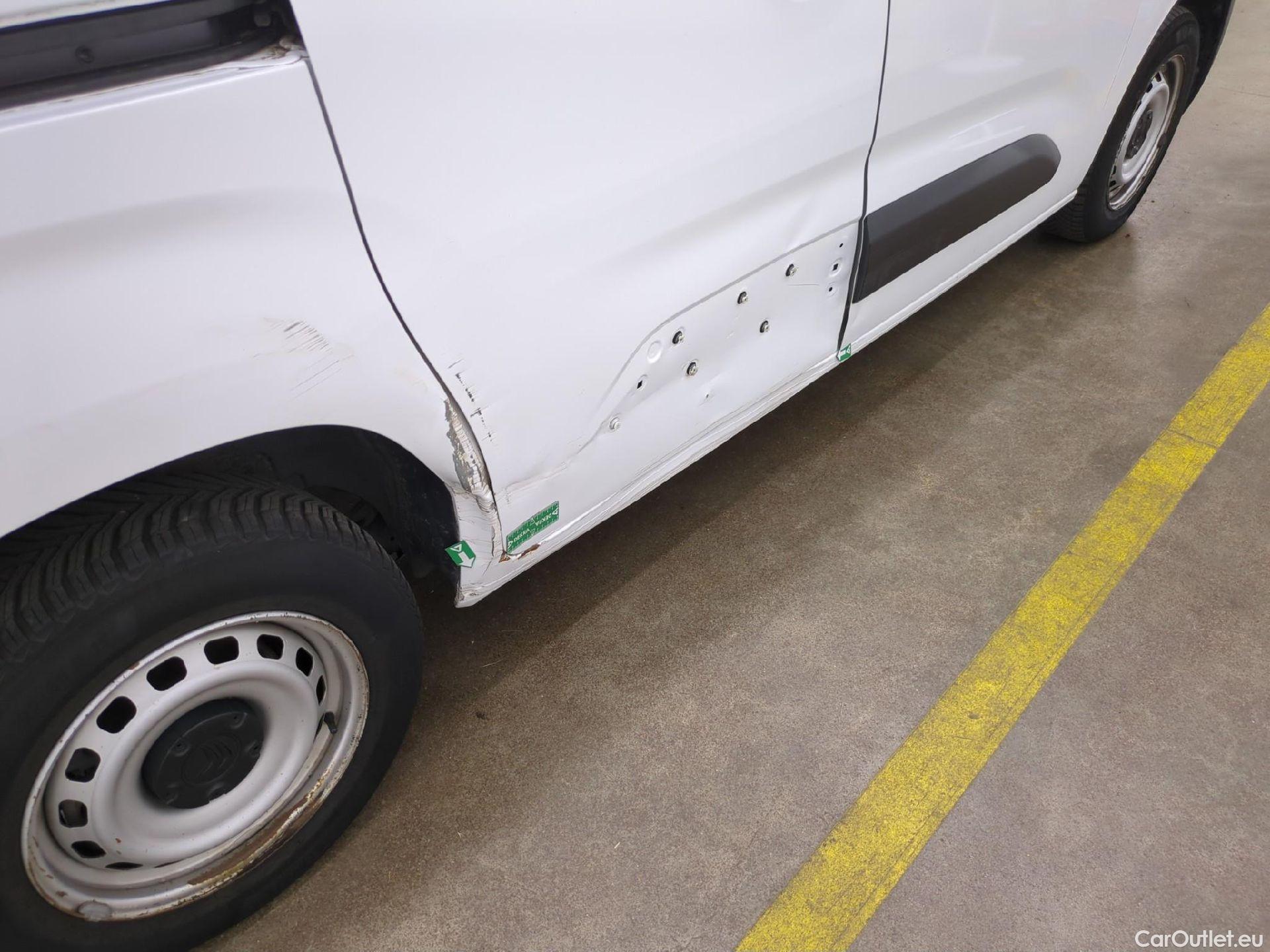  Citroen  Berlingo  Fourgon Club M 650 1.5 BlueHDi 100CV BVM6 E6d #20