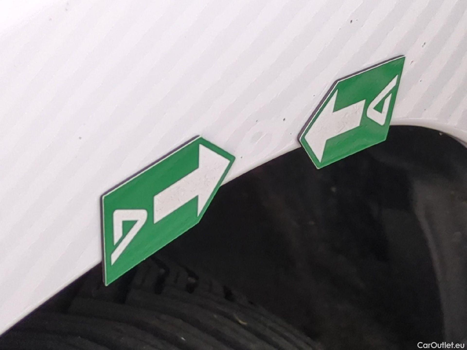  Citroen  Berlingo  Fourgon Club M 650 1.5 BlueHDi 100CV BVM6 E6d #47