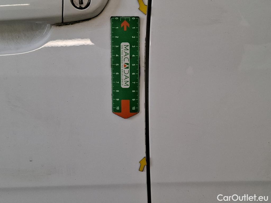  Citroen  C3  Société Feel 1.5 BlueHDI 100CV BVM5 E6dT #5