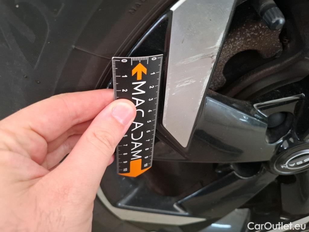  Nissan  Juke NISSAN  / 2019 / 5P / Crossover Hybrid 143 N-Connecta #16