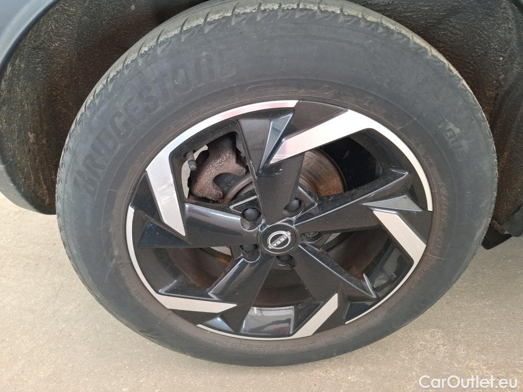 Nissan  Juke NISSAN  / 2019 / 5P / Crossover Hybrid 143 N-Connecta #15