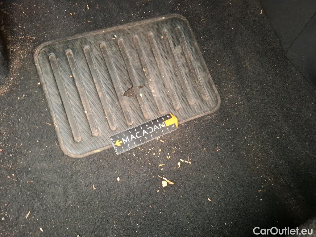  Citroen  C3 CITROEN  / 2020 / 5P / Berline PureTech 83 S&S BVM Feel Pack #14