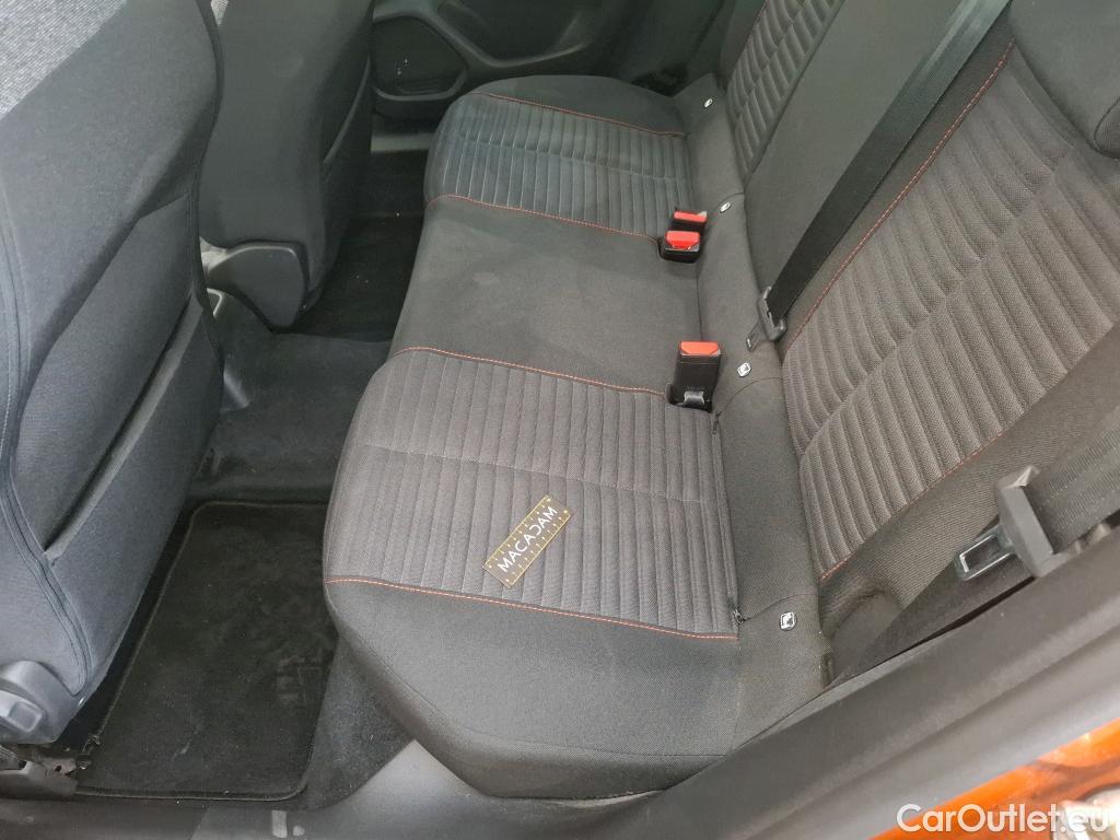  Peugeot  2008  Active Pack 1.2 PureTech 100CV BVM6 E6d #44