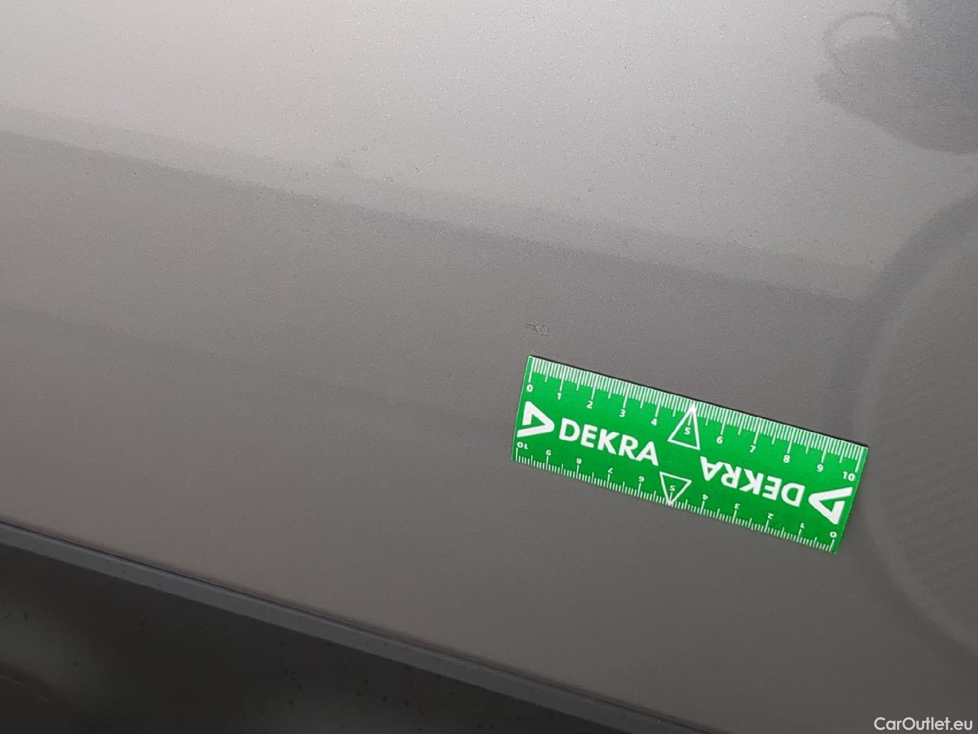  Citroen  C3  Shine Business 1.2 PureTech 80CV BVM5 E6d #17