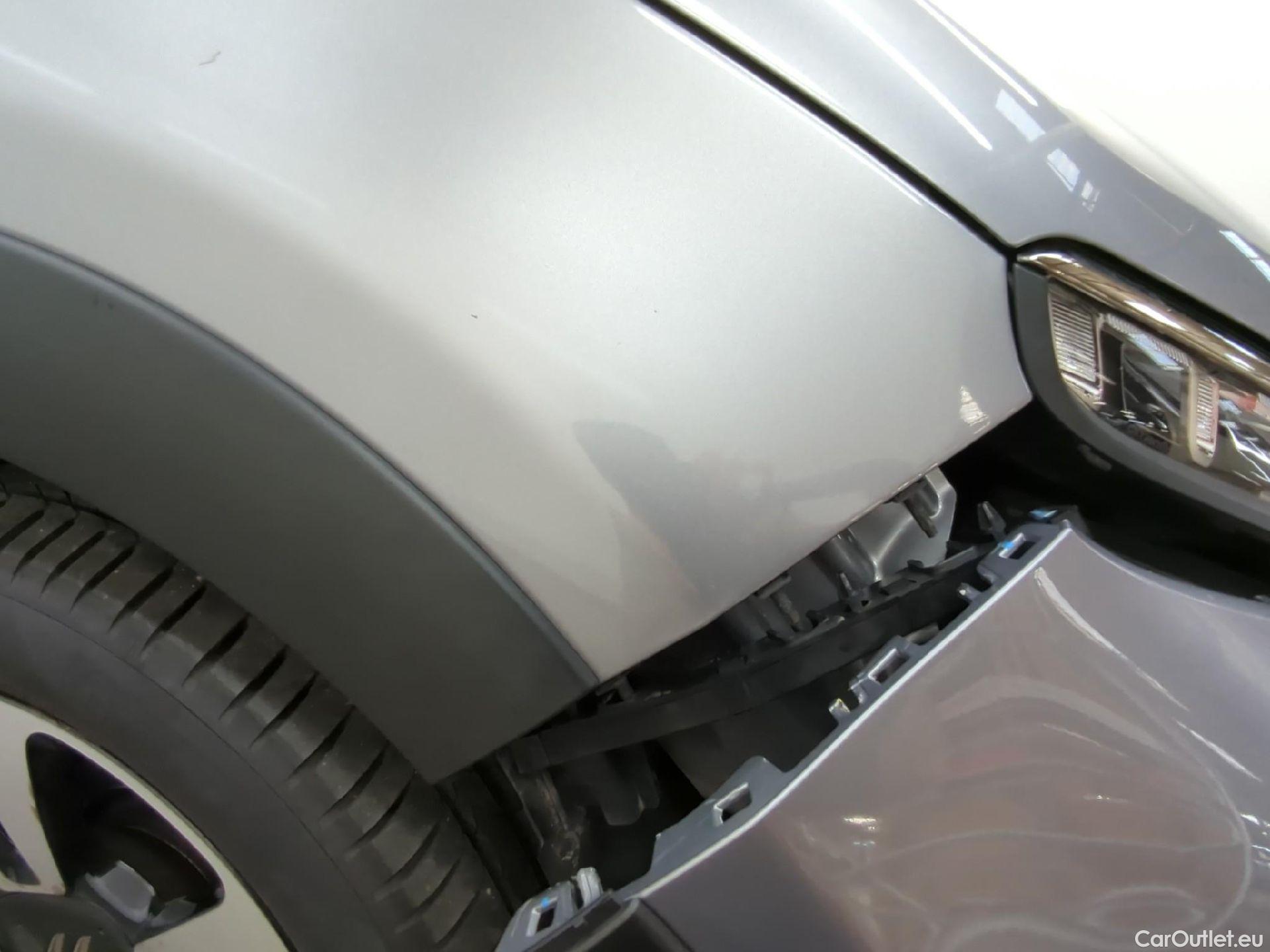  Citroen  C3  Shine Business 1.2 PureTech 80CV BVM5 E6d #2