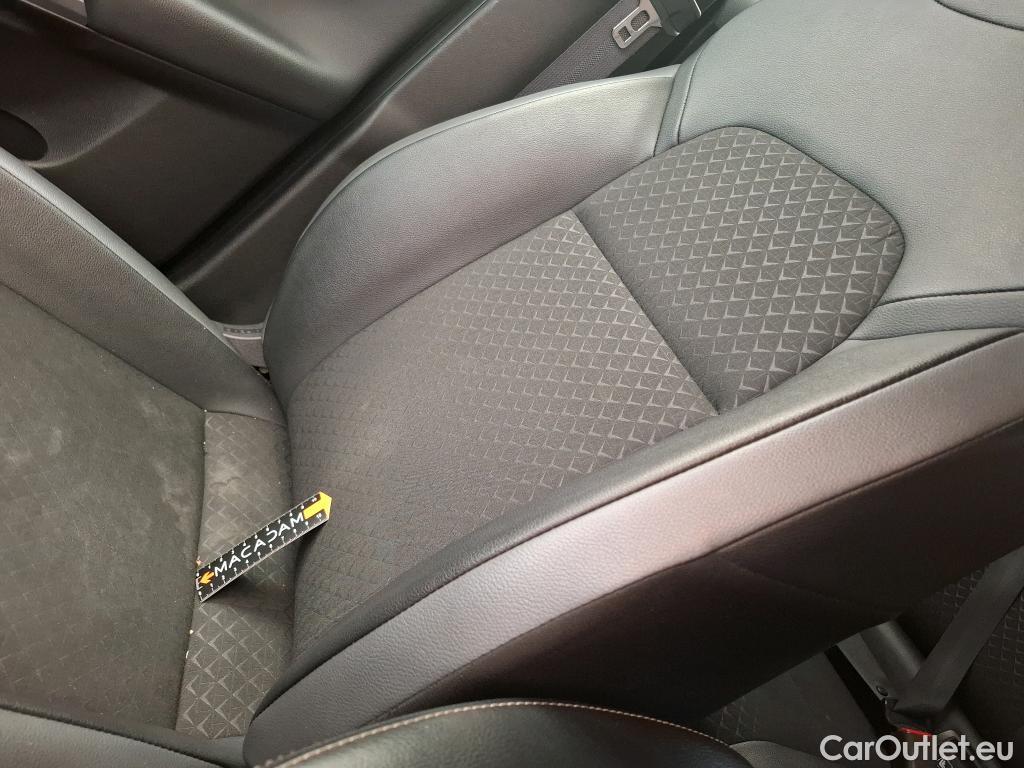  Nissan  Juke NISSAN  / 2019 / 5P / Crossover Hybrid 143 N-Connecta #28