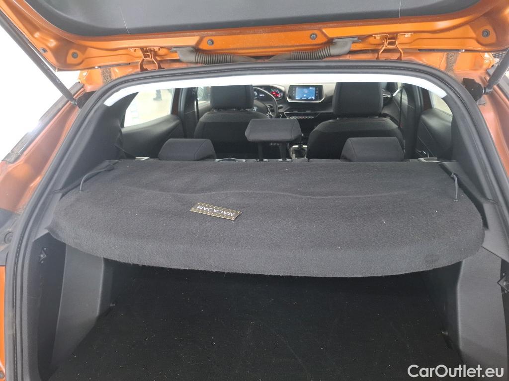  Peugeot  2008  Active Pack 1.2 PureTech 100CV BVM6 E6d #40