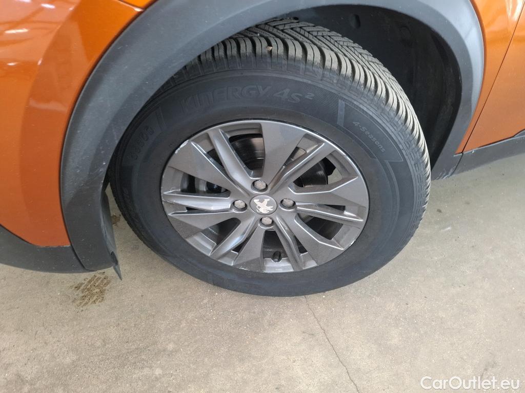  Peugeot  2008  Active Pack 1.2 PureTech 100CV BVM6 E6d #32