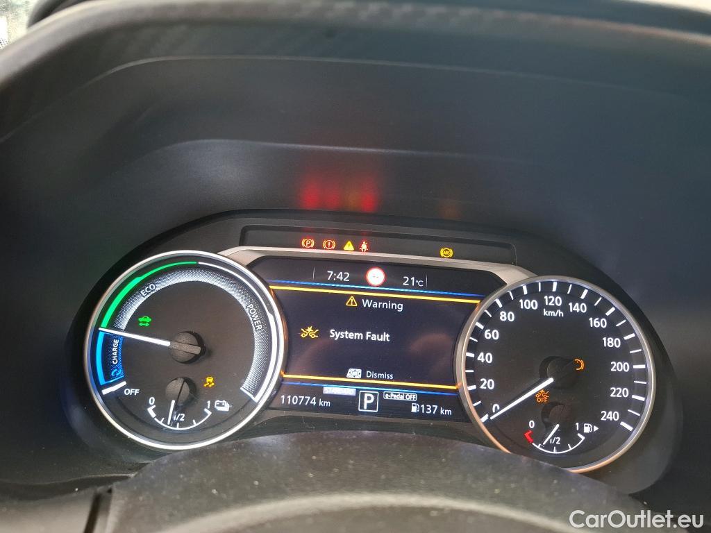  Nissan  Juke NISSAN  / 2019 / 5P / Crossover Hybrid 143 N-Connecta #30