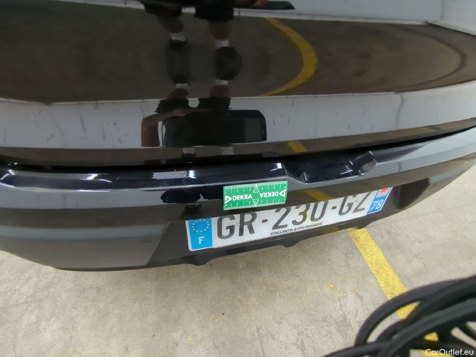  Citroen  C4 CITROEN  X / 2022 / 4P / Berline PureTech 130 S&S EAT8 Feel Pack #6