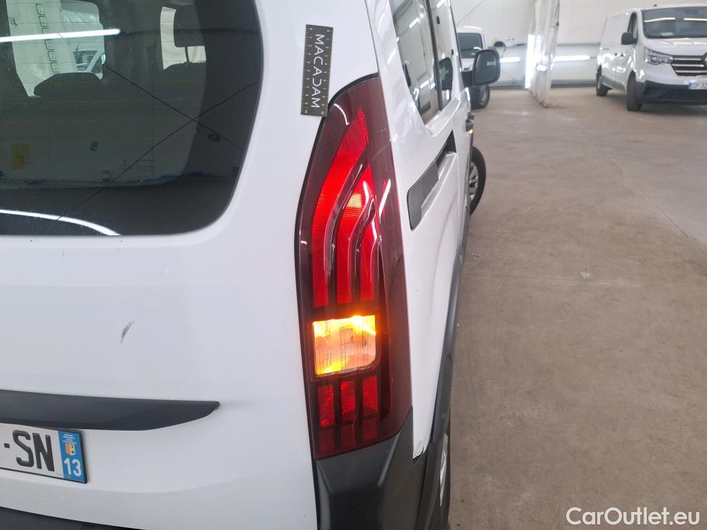  Peugeot  RIFTER  Active L1 1.2 PureTech 110 CV #45
