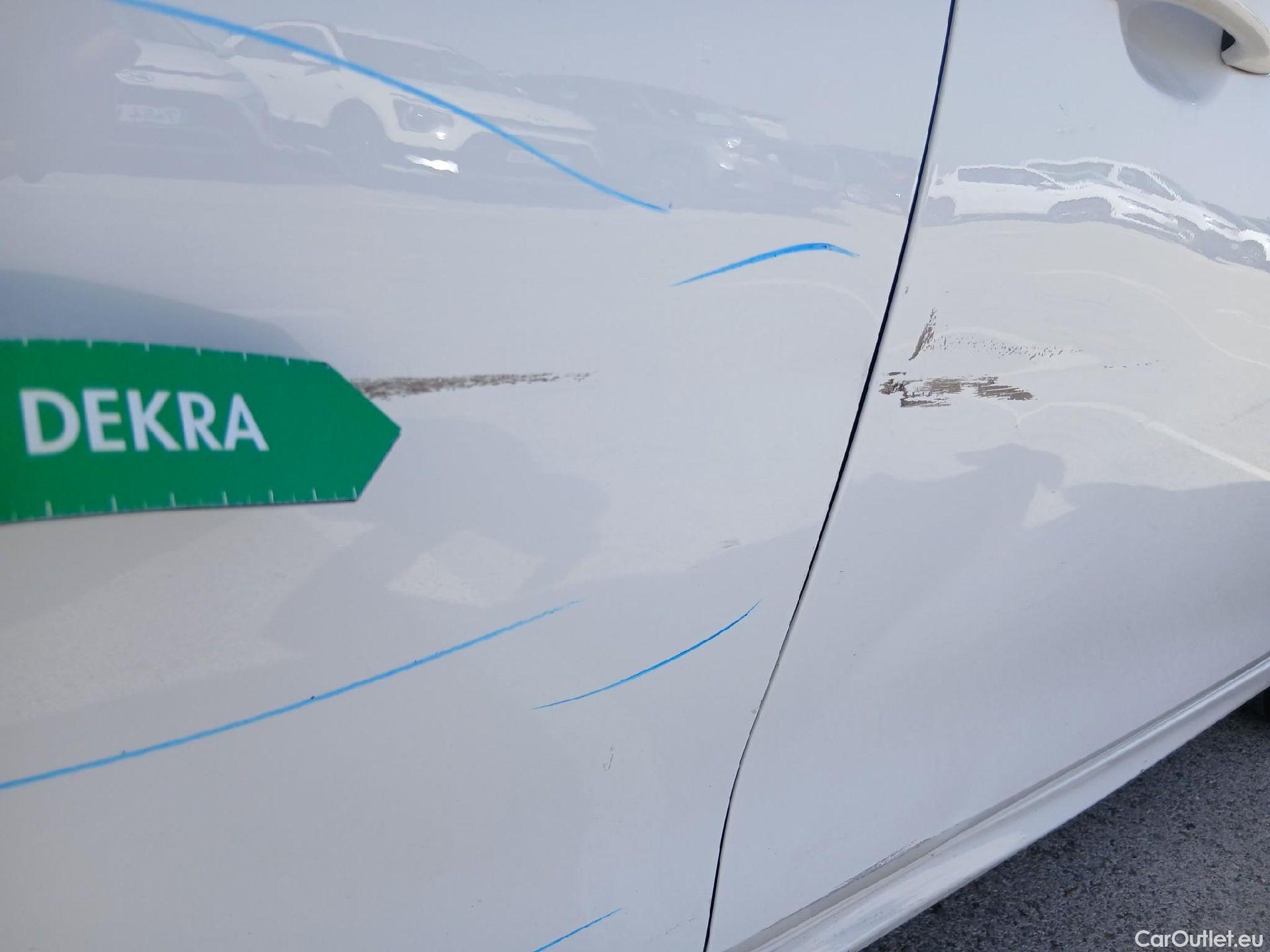  Opel  Corsa OPEL  / 2019 / 5P / berlina con portón 1.2T XHL 74kW (100CV) Edition (AC) #21
