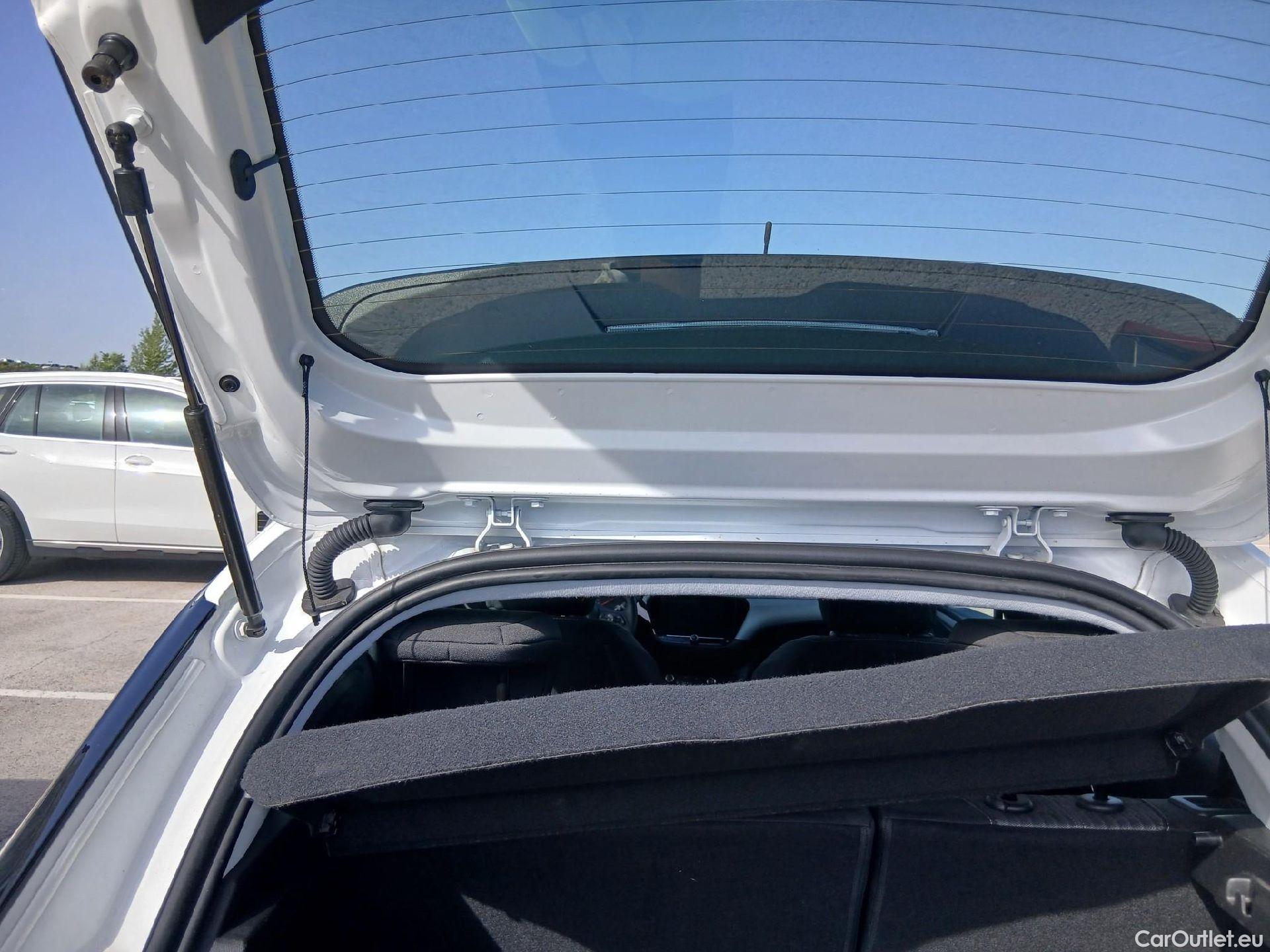  Opel  Corsa OPEL  / 2019 / 5P / berlina con portón 1.2T XHL 74kW (100CV) Edition (AC) #15