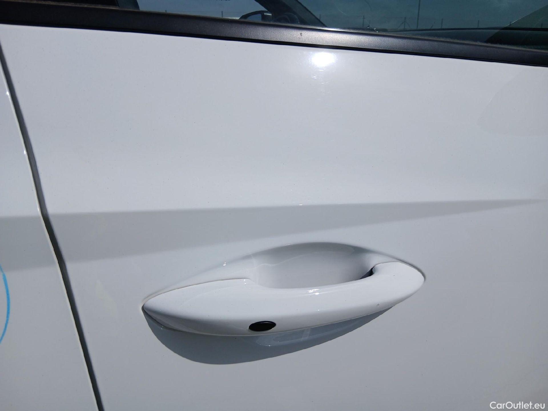  Hyundai  Tucson HYUNDAI  / 2020 / 5P / todoterreno 1.6 CRDI 100kW (136CV) 48V N-Line Sky DC #64