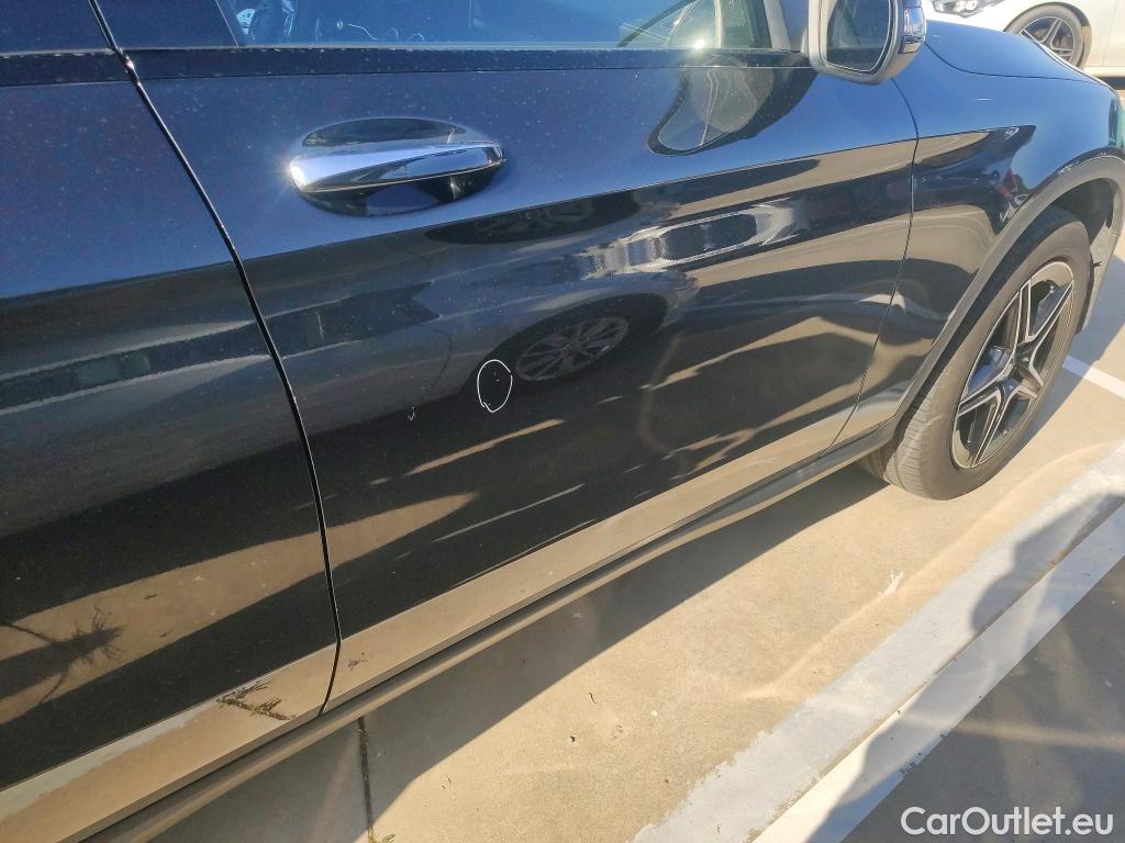  Mercedes  G-Klasee MERCEDES-BENZ GLC Coupé / 2019 / 5P / coupé GLC 300 de 4MATIC #3