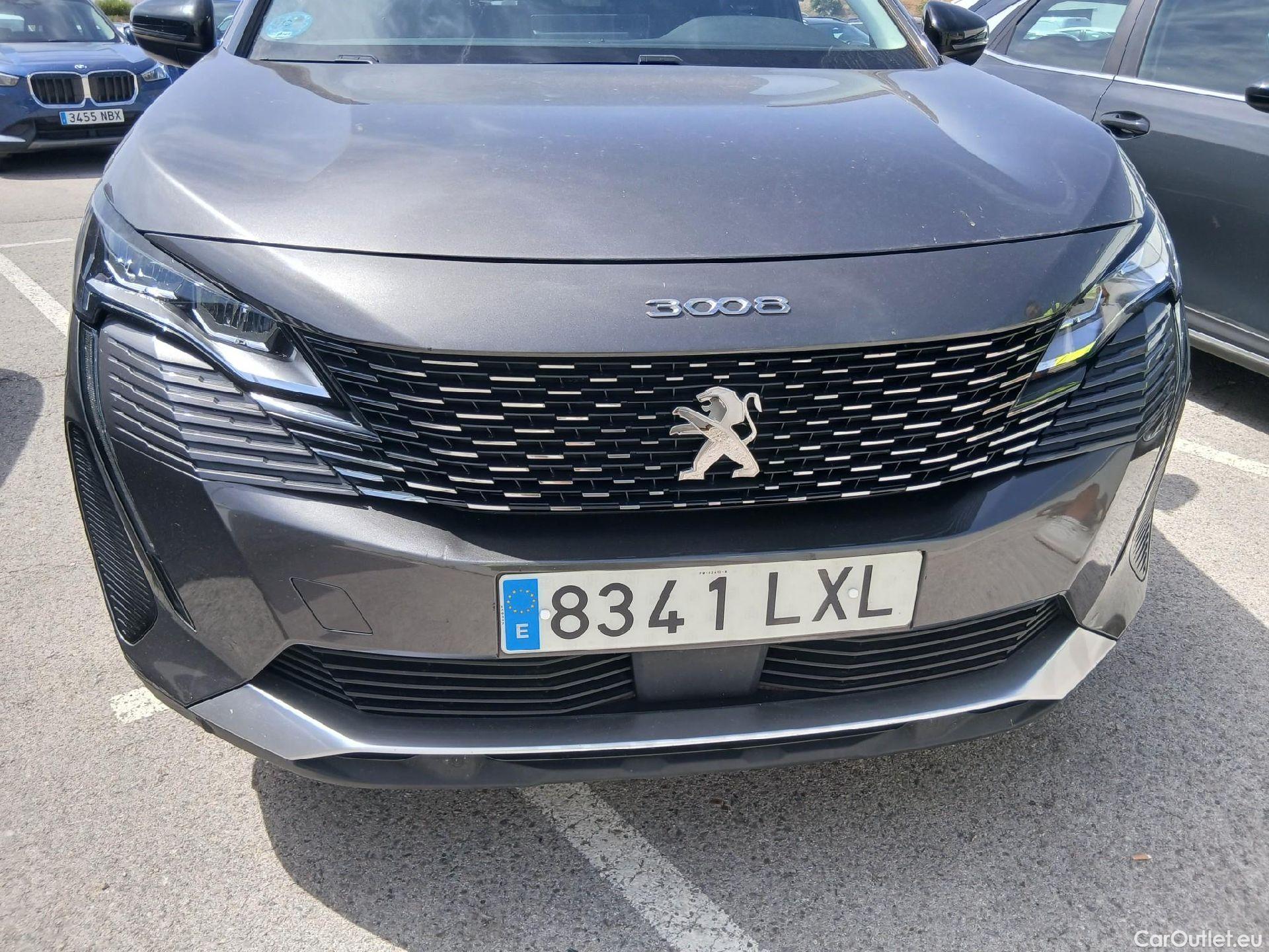  Peugeot  3008 PEUGEOT  / 2020 / 5P / todoterreno 1.5 BlueHDi 96kW (130CV) S&S Allure EAT8 #4