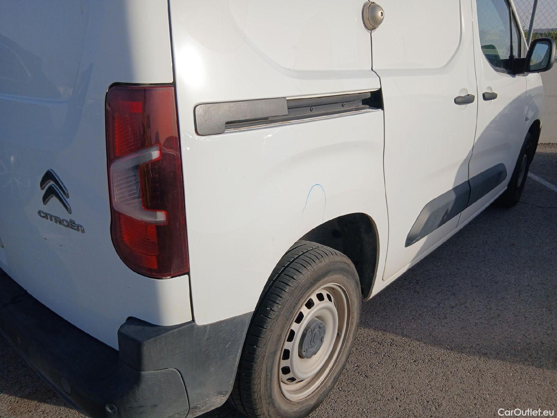  Citroen  Berlingo CITROEN  / 2018 / 4P / furgón derivado de turismo Talla M BlueHDi 100 CLUB #12