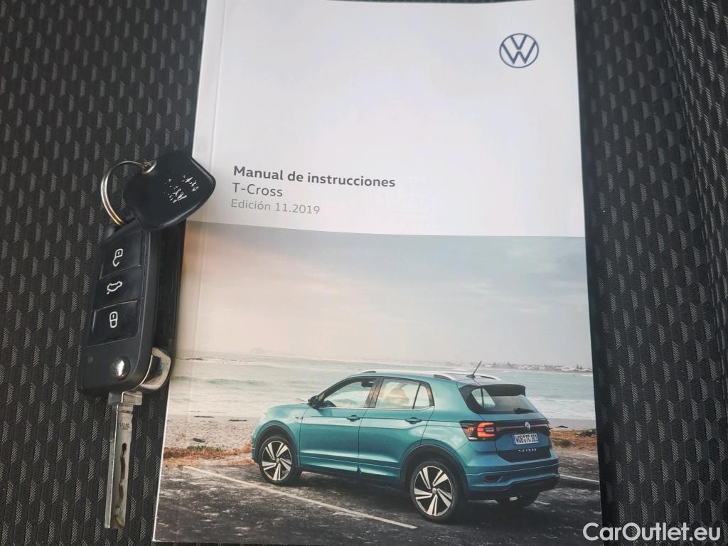  Volkswagen  T-CROSS VOLKSWAGEN  / 2018 / 5P / todoterreno Edition 1.0 TSI 70kW (95CV) #11
