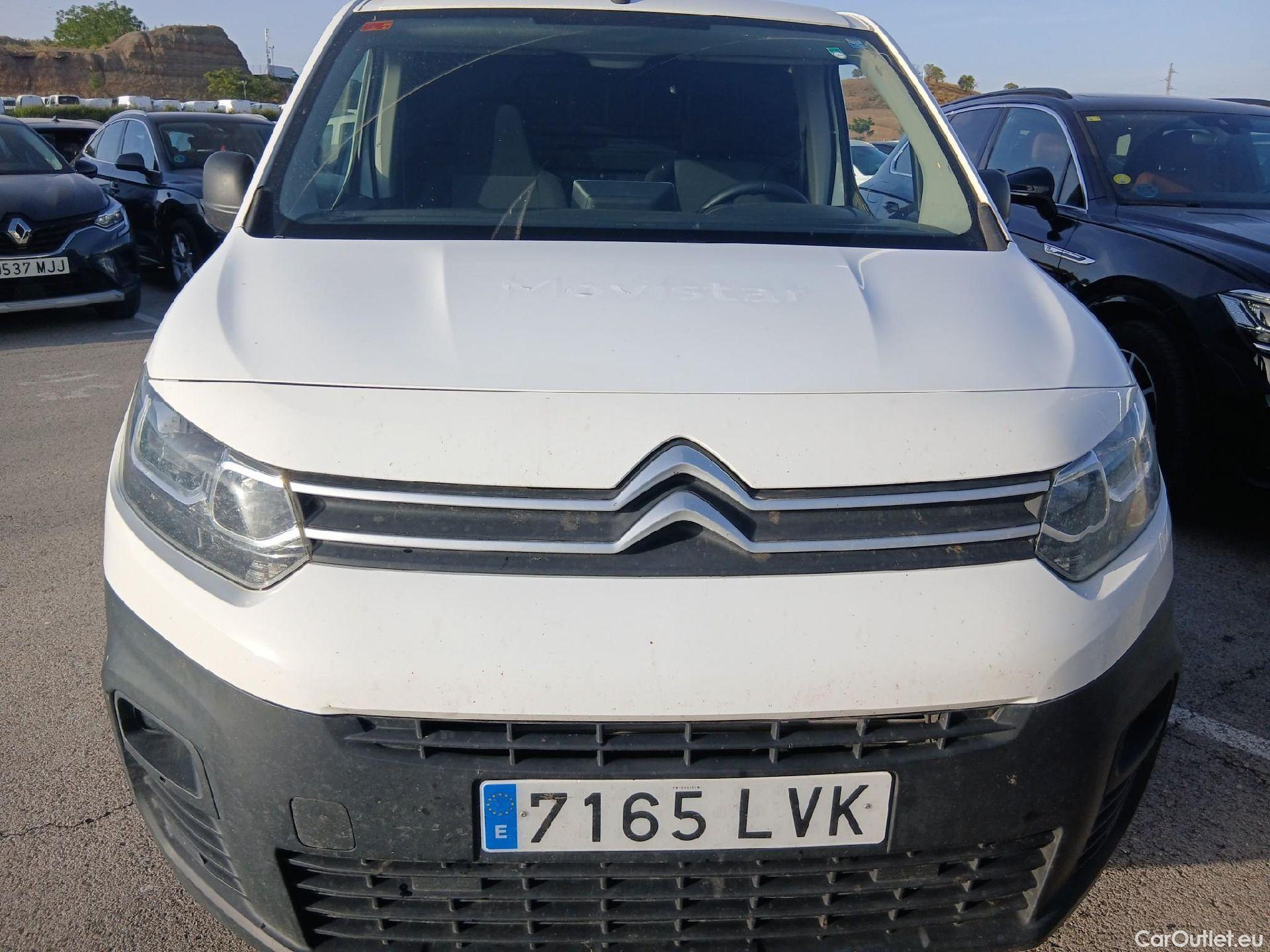  Citroen  Berlingo CITROEN  / 2018 / 4P / furgón derivado de turismo Talla M BlueHDi 100 CLUB #3