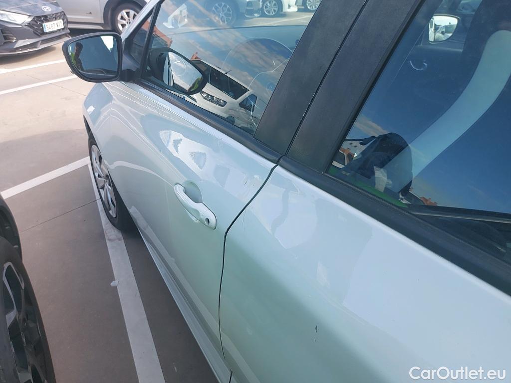  Renault  Zoe RENAULT  / 2019 / 5P / berlina con portón Life 80 kW R110 Bateria 40kWh #2