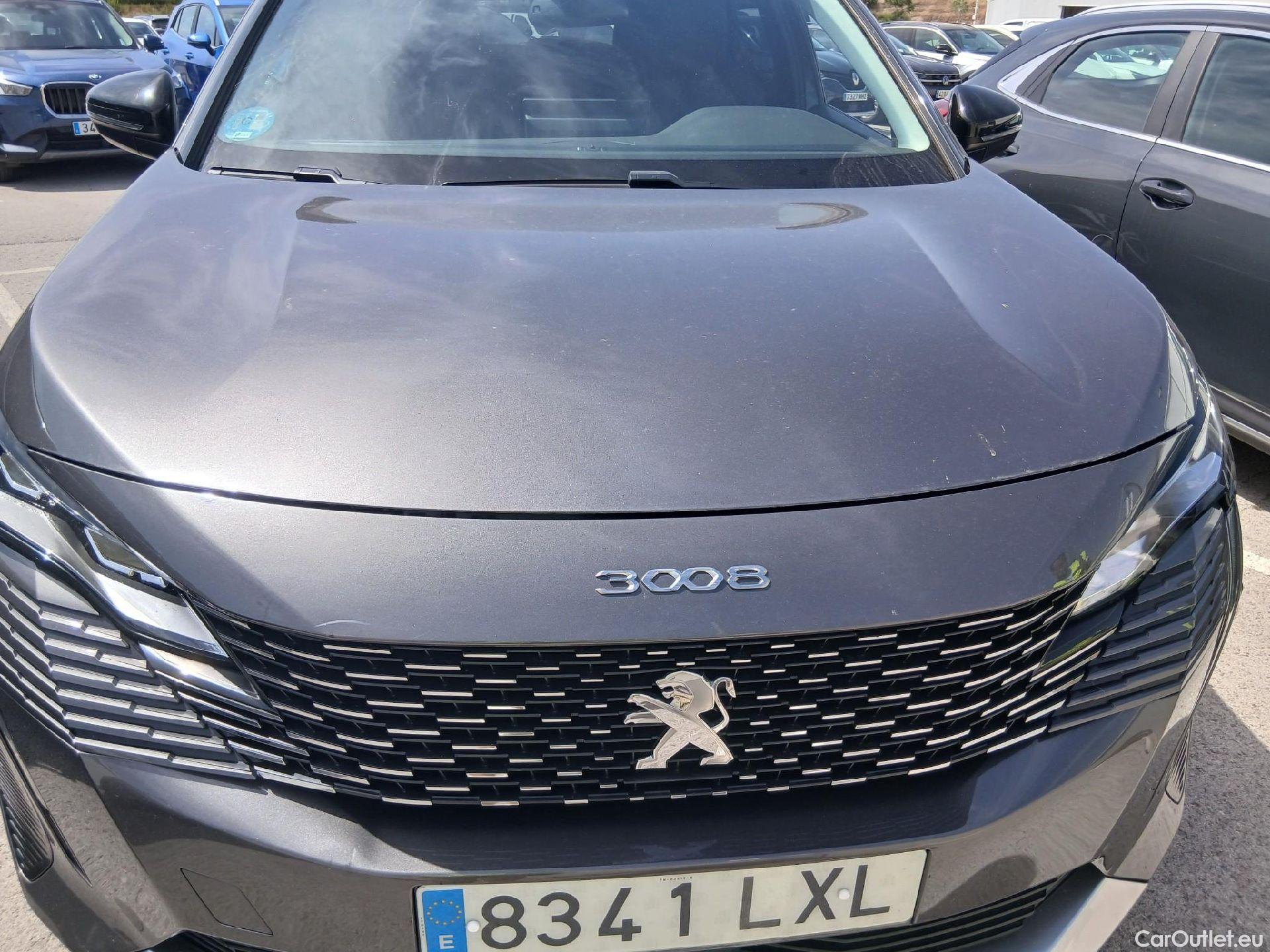  Peugeot  3008 PEUGEOT  / 2020 / 5P / todoterreno 1.5 BlueHDi 96kW (130CV) S&S Allure EAT8 #9