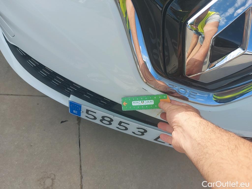  Renault  Zoe RENAULT  / 2019 / 5P / berlina con portón Life 80 kW R110 Bateria 40kWh #7