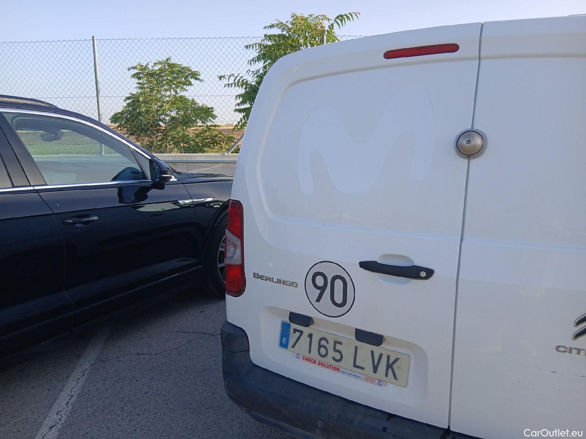  Citroen  Berlingo CITROEN  / 2018 / 4P / furgón derivado de turismo Talla M BlueHDi 100 CLUB #10