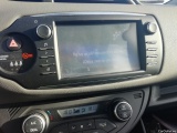  Toyota  Yaris TOYOTA  / 2017 / 5P / berlina con portón 1.5 Hybrid Active #13