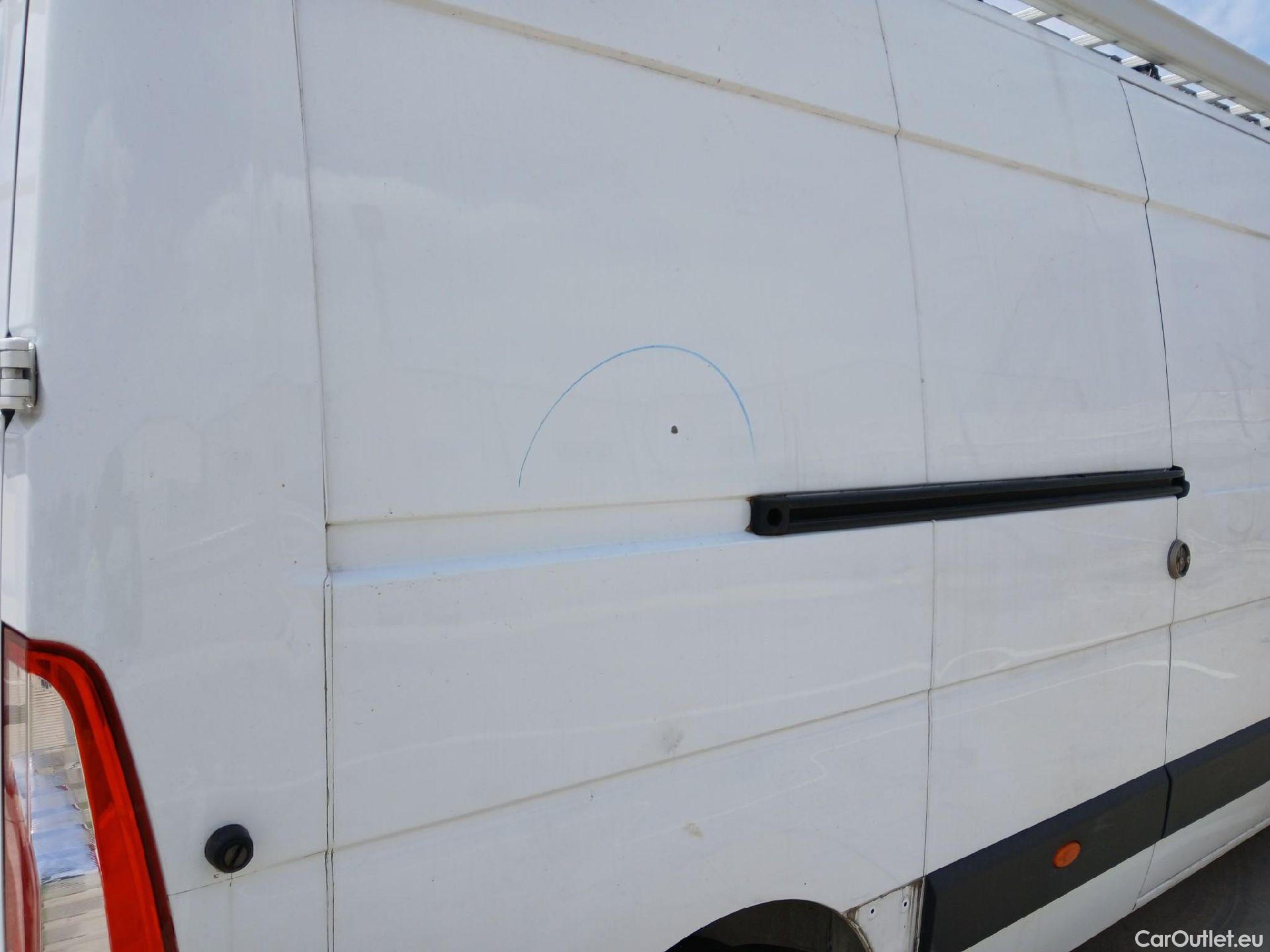  Renault  Master RENAULT  / 2019 / 4P / furgón Furgón T L3H2 3500 B dCi E 110kW (150CV) #38